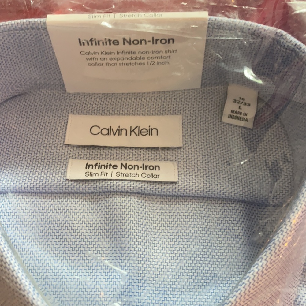 Men’s button down - Picture 2 of 3